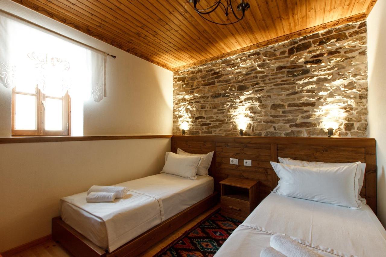 Hotel Sarajet 1821 Gjirokastra Zewnętrze zdjęcie